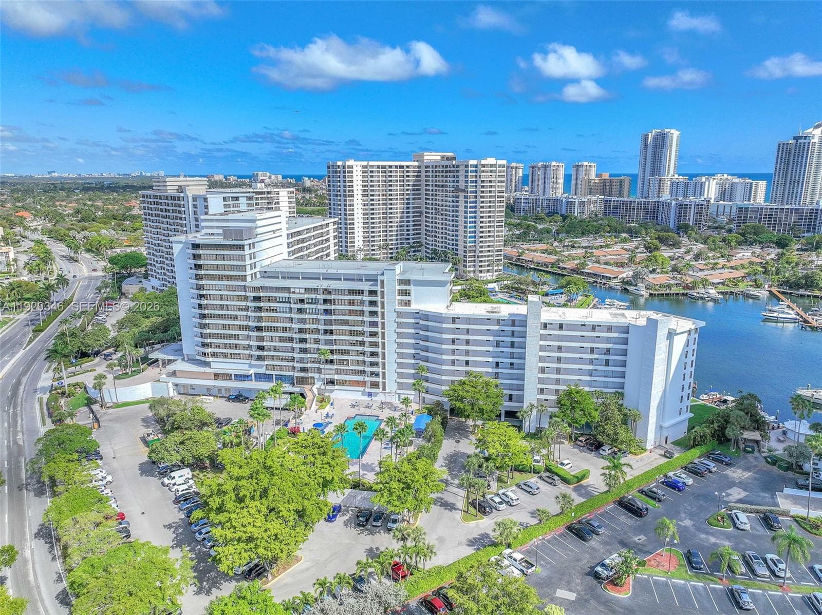 OLYMPUS CONDO PHASE · #816 in Hallandale Beach - Photo 32