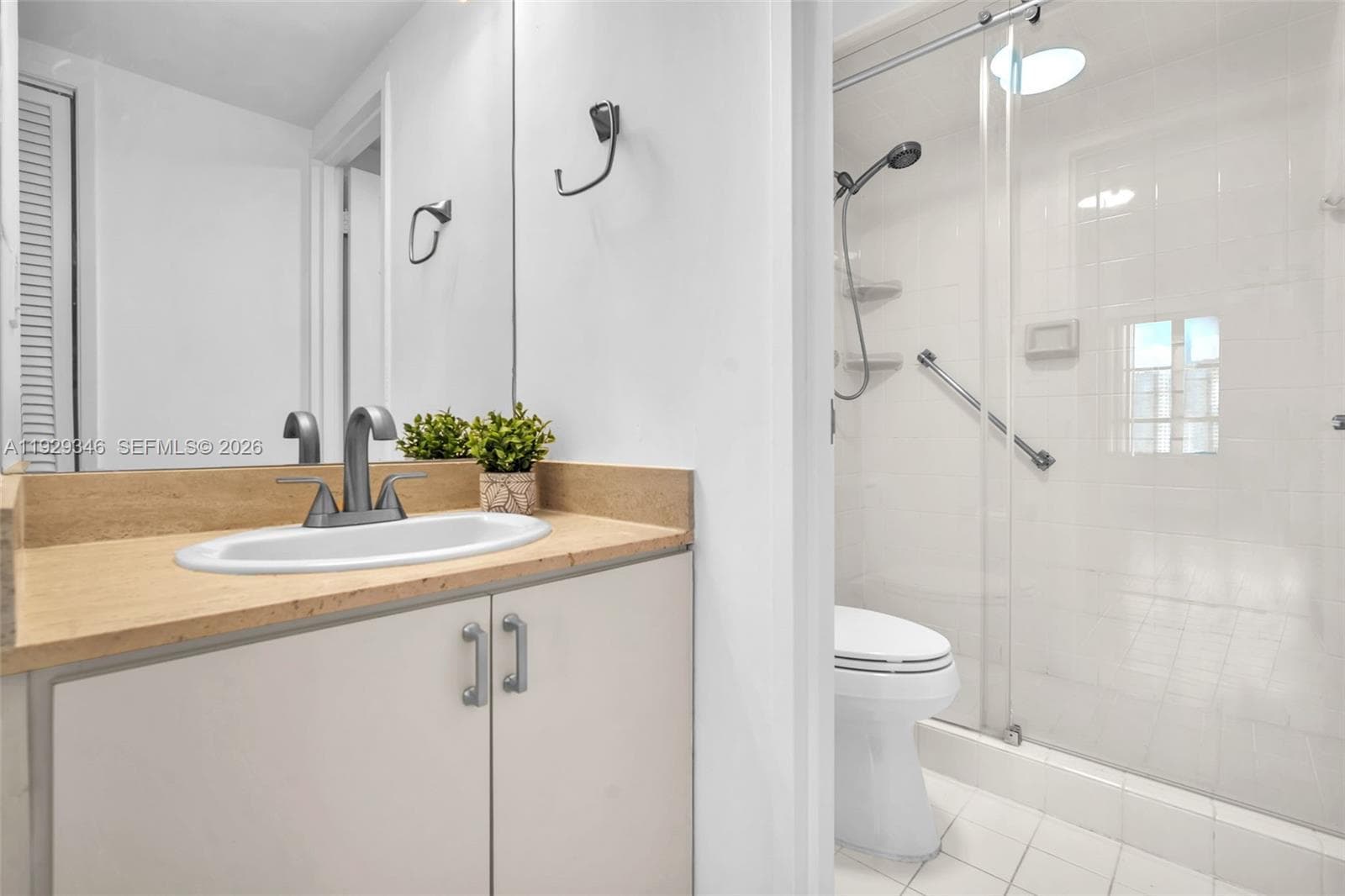 OLYMPUS CONDO PHASE · #816 in Hallandale Beach - Photo 11