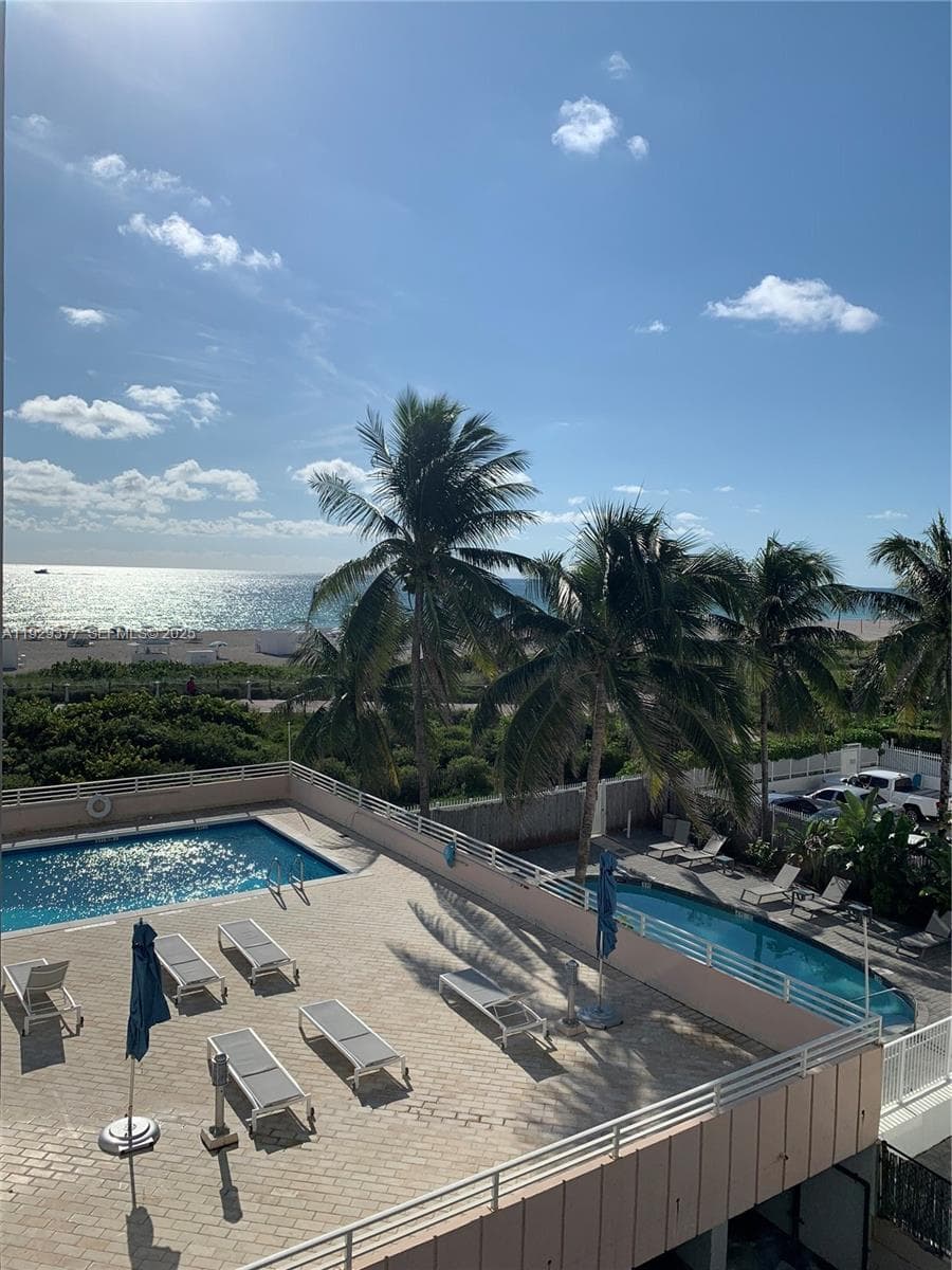 Ocean Point Condominium · #414 in Miami Beach - Photo 2
