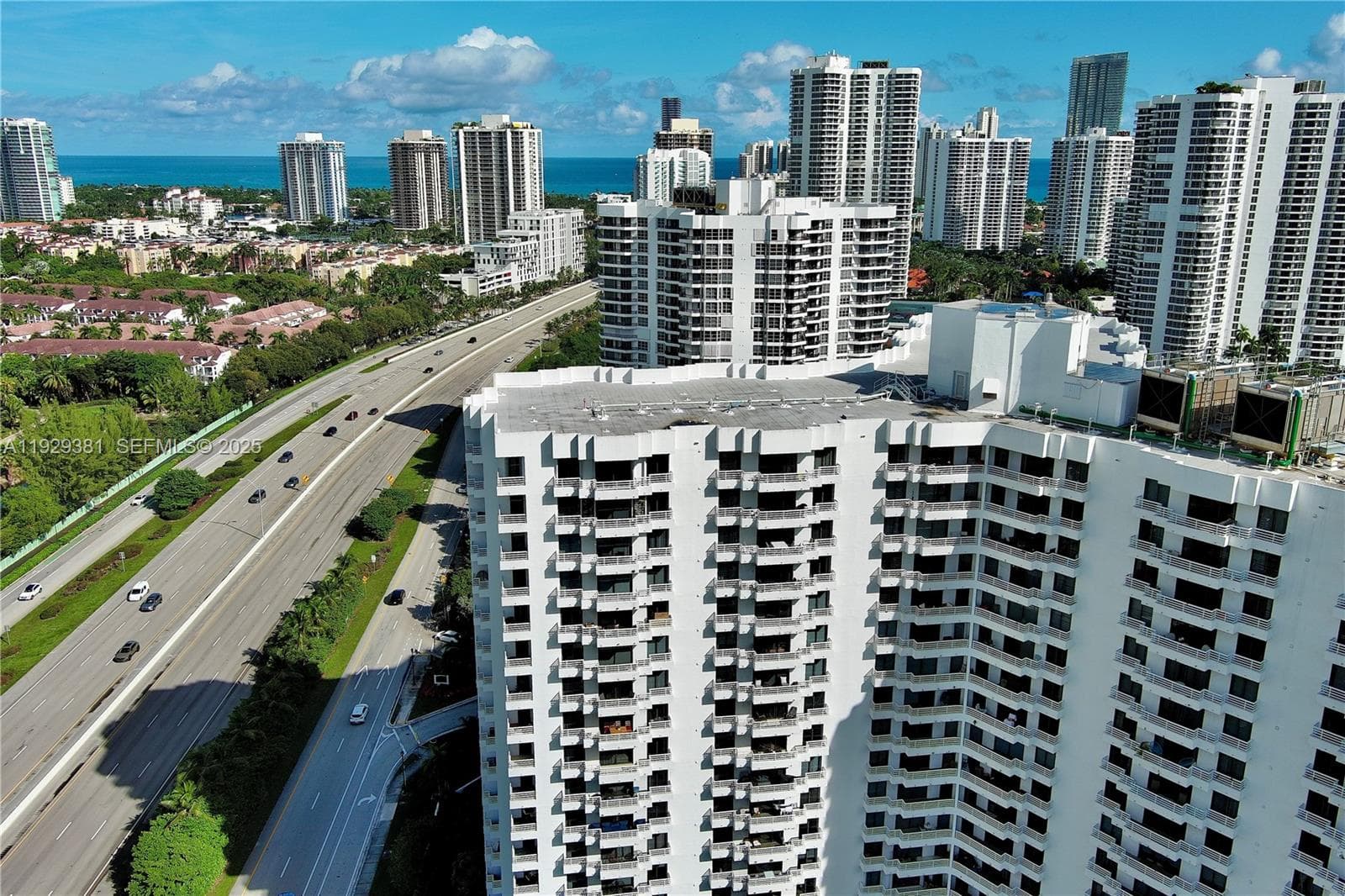 PARC CENTRAL AVENTURA EAS · #LP06 in Aventura - Photo 26