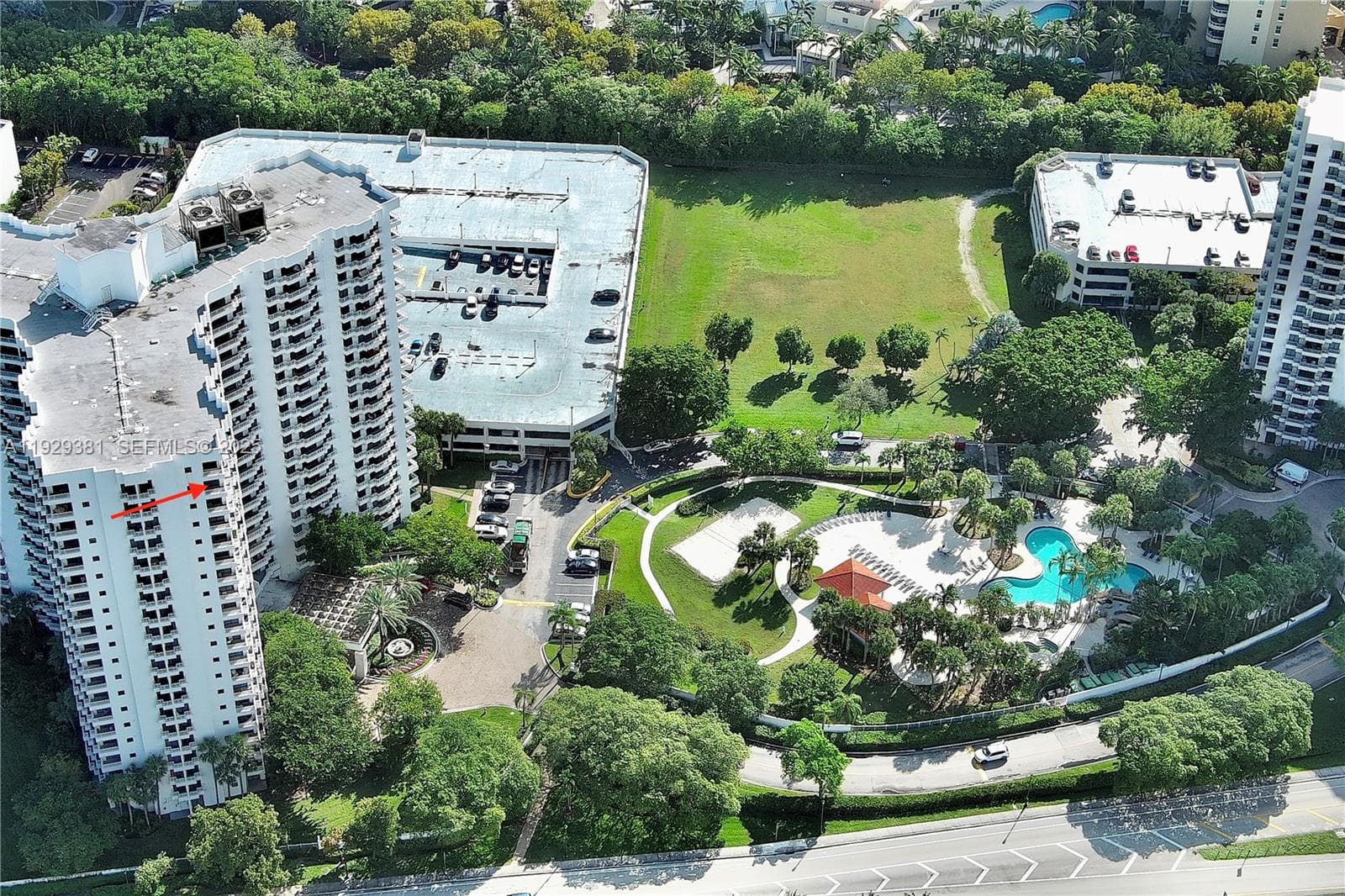 PARC CENTRAL AVENTURA EAS · #LP06 in Aventura - Photo 28