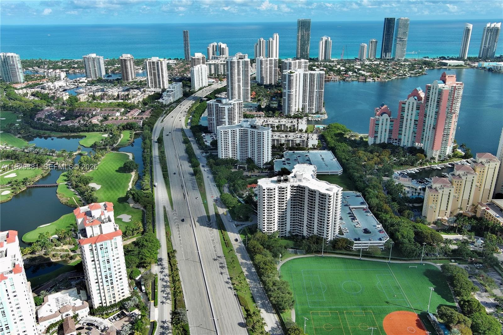 PARC CENTRAL AVENTURA EAS · #LP06 in Aventura - Photo 31