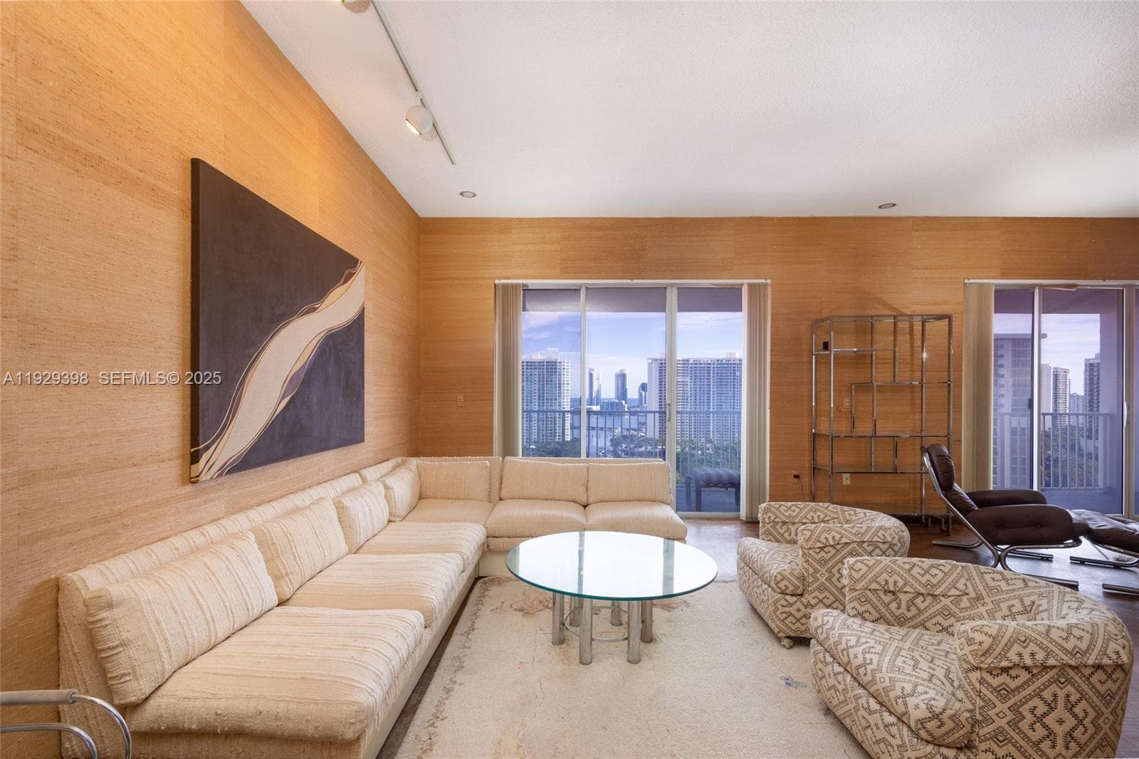 ADMIRALS PORT · #2211 E in Aventura - Photo 6