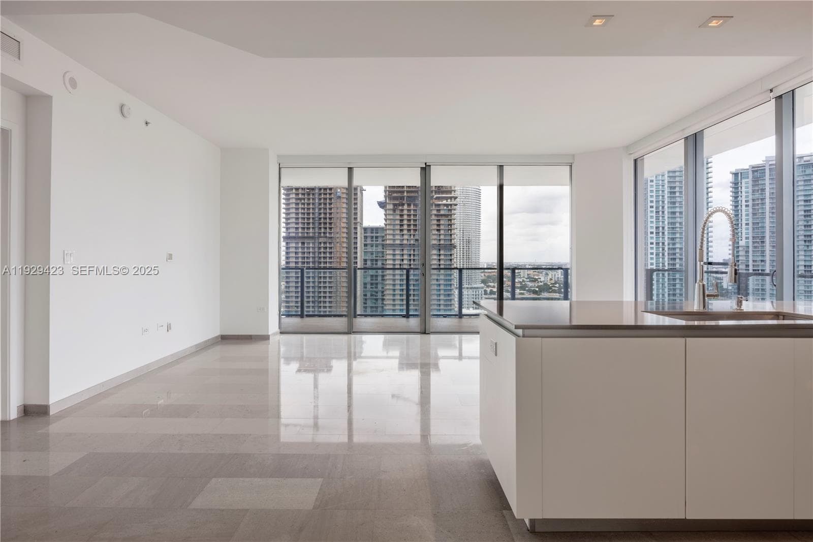 Reach Brickell City Centre · #2112 in Miami - Photo 6