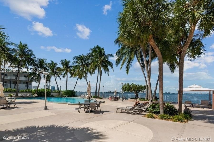 KENNEDY HOUSE CONDO · #8K in North Bay Village - Photo 38