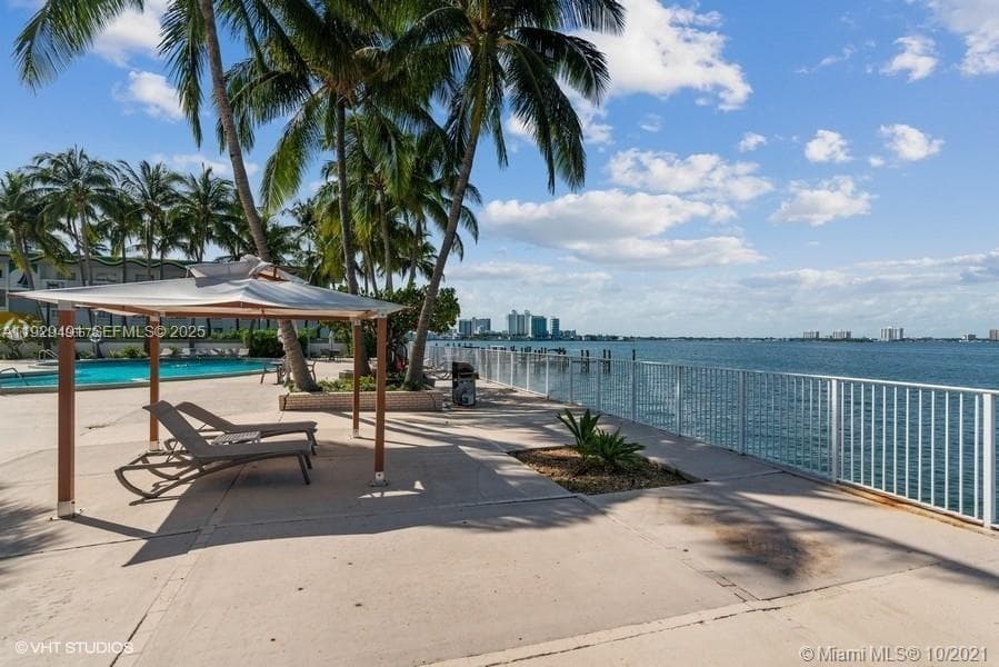 KENNEDY HOUSE CONDO · #8K in North Bay Village - Photo 40