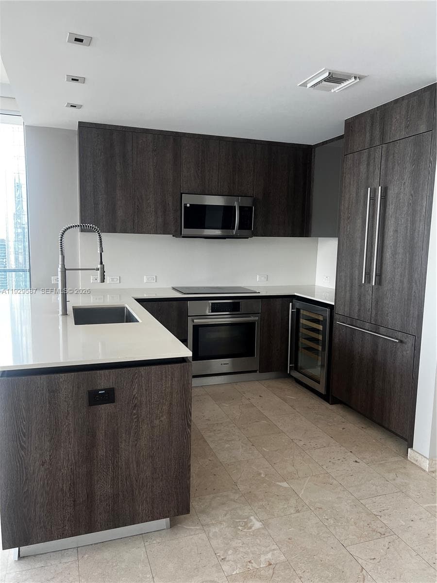 Reach Brickell City Centre · #3401 in Miami - Photo 5