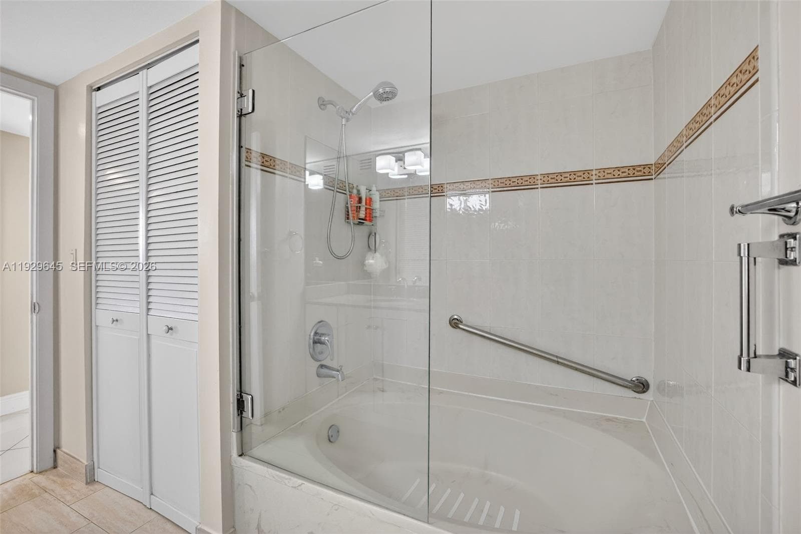 Towers of Oceanview · #707 in Hallandale Beach - Photo 27