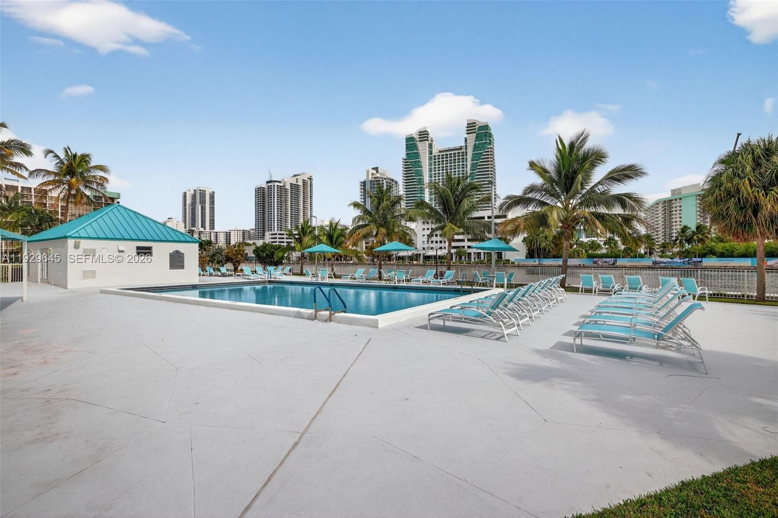 Towers of Oceanview · #707 in Hallandale Beach - Photo 36