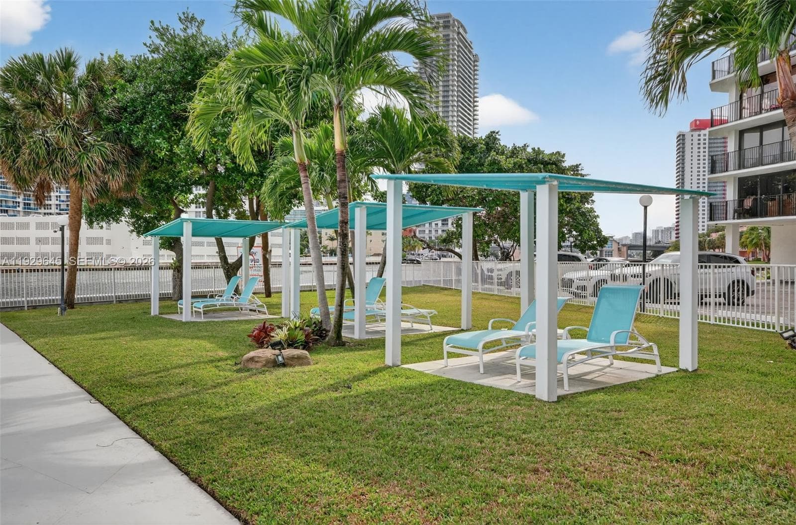 Towers of Oceanview · #707 in Hallandale Beach - Photo 39