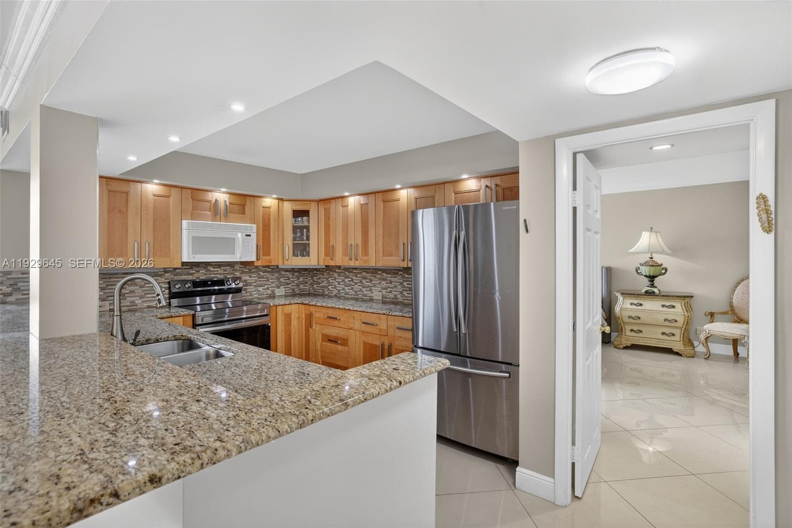 Towers of Oceanview · #707 in Hallandale Beach - Photo 21