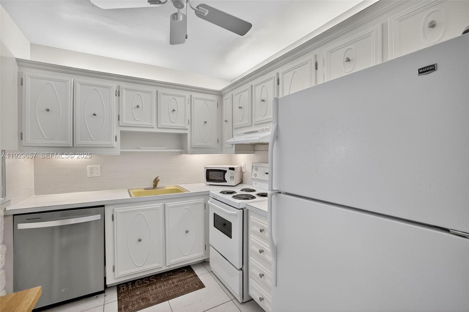 Barcelona · #436 in Pompano Beach - Photo 15