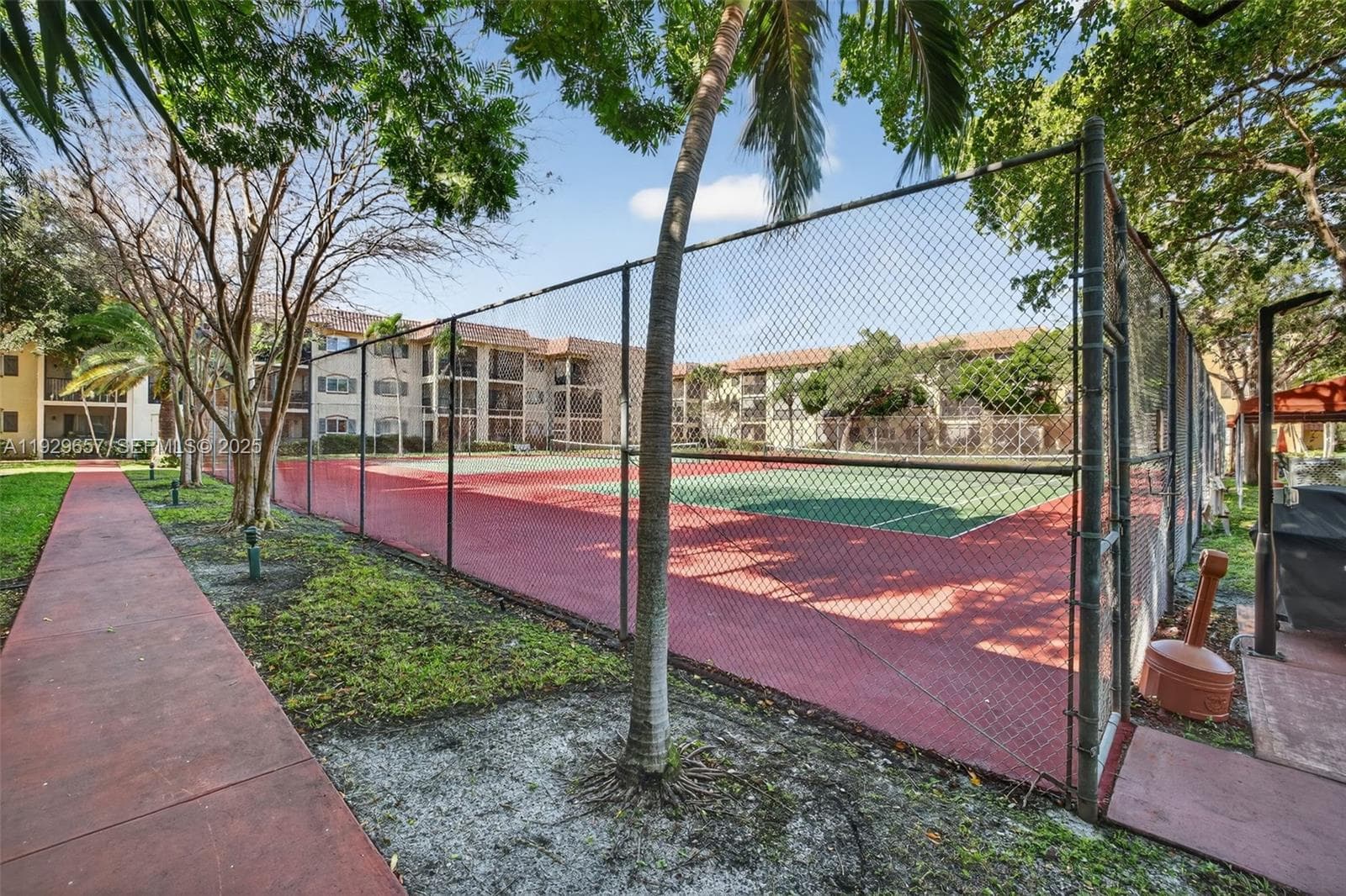 Barcelona · #436 in Pompano Beach - Photo 29