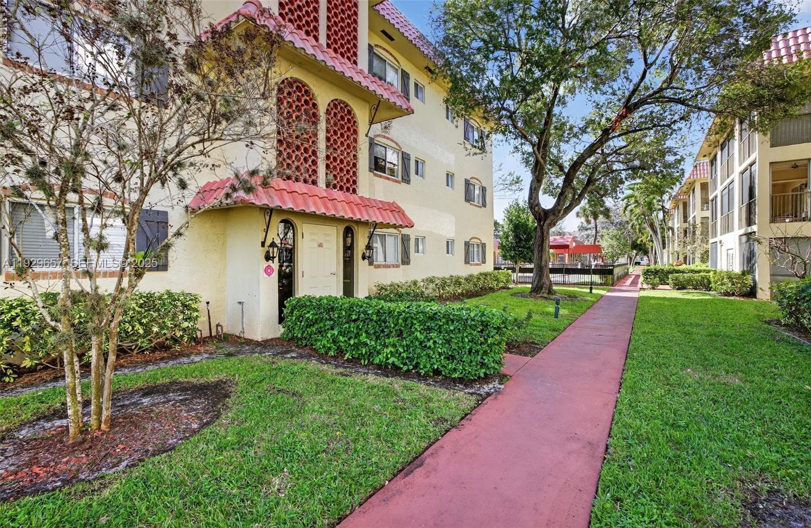Barcelona · #436 in Pompano Beach - Photo 25