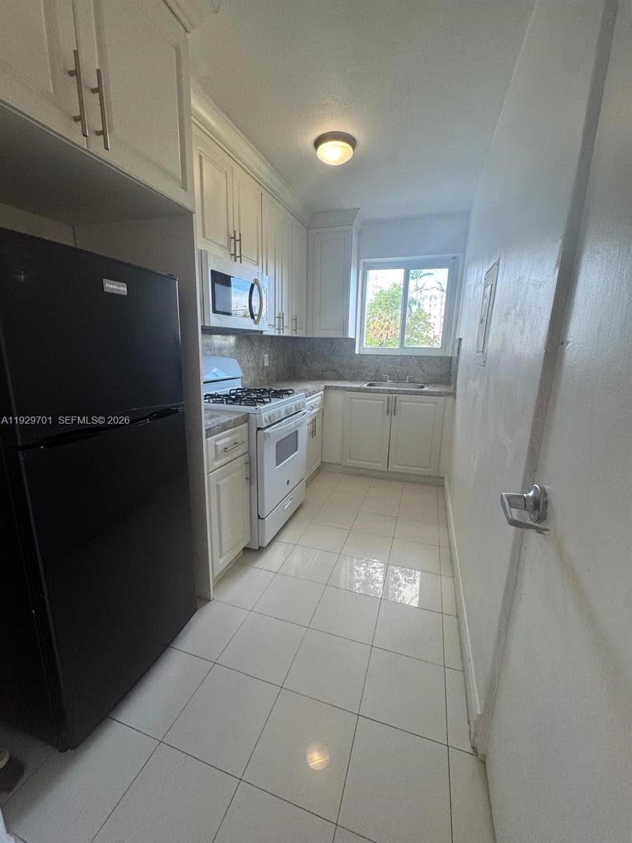 NORMANDY PALMS CONDO · #A1 in Miami Beach - Photo 10