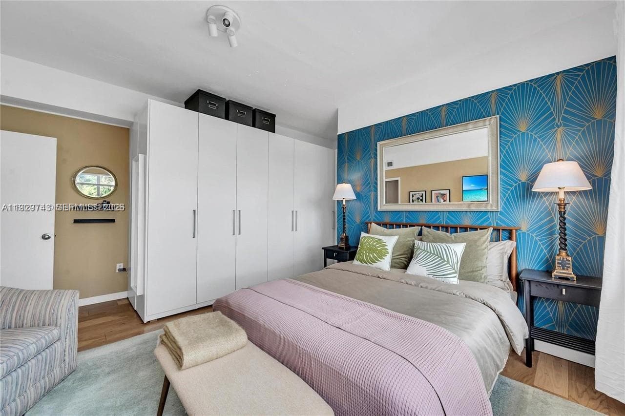 SHERITA CONDO · #23 in Miami Beach - Photo 8