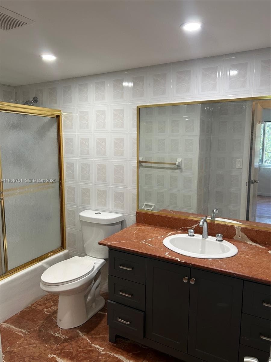 BRICKELL MAR CONDO · #29 in Miami - Photo 6