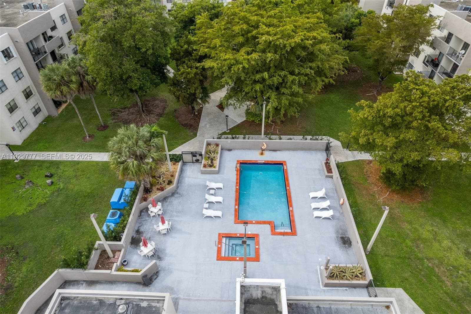 Pepermill Kendale Lakes · #D109 in Miami - Photo 21