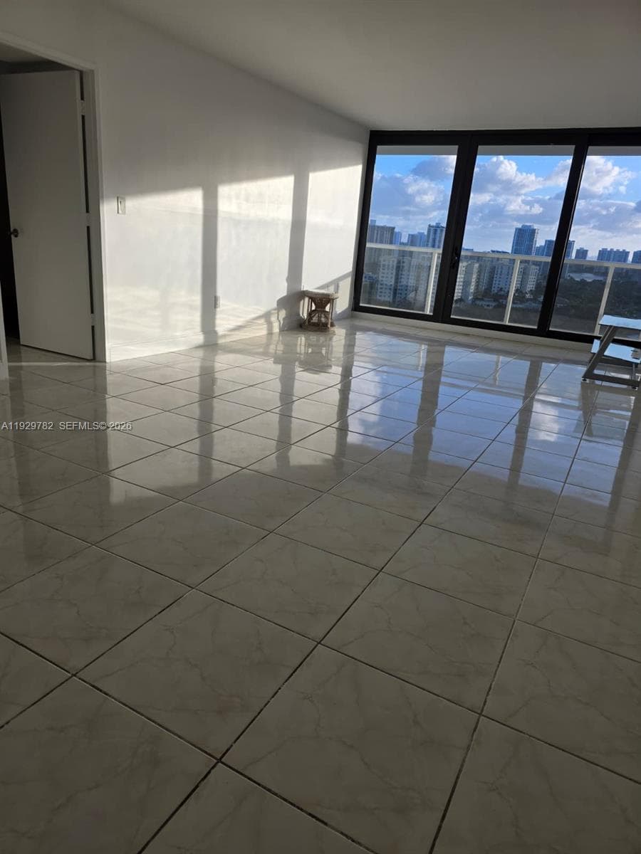 FLAMENCO CONDO TOWER I · #2204 in Aventura - Photo 13
