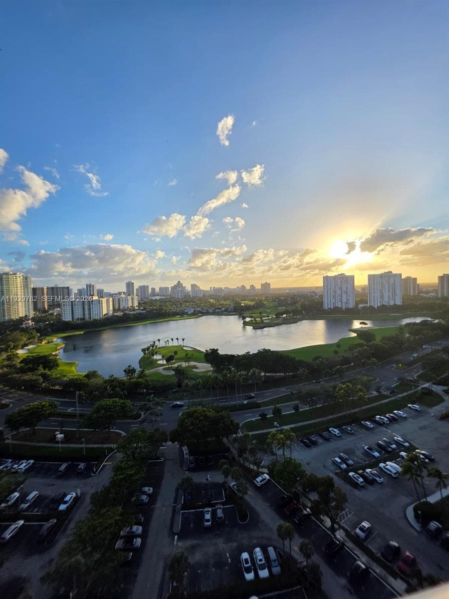 FLAMENCO CONDO TOWER I · #2204 in Aventura - Photo 17