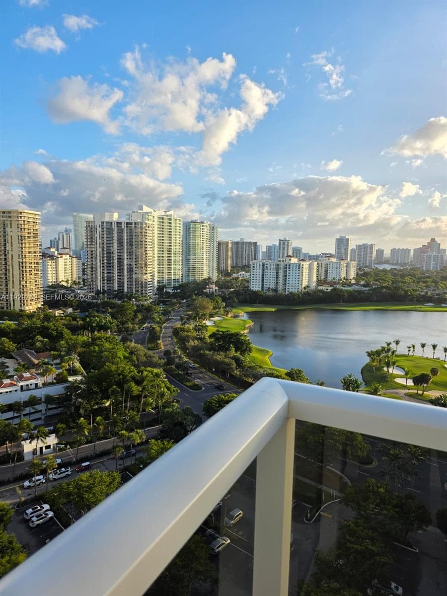 FLAMENCO CONDO TOWER I · #2204 in Aventura - Photo 20