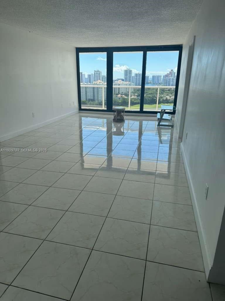 FLAMENCO CONDO TOWER I · #2204 in Aventura - Photo 9