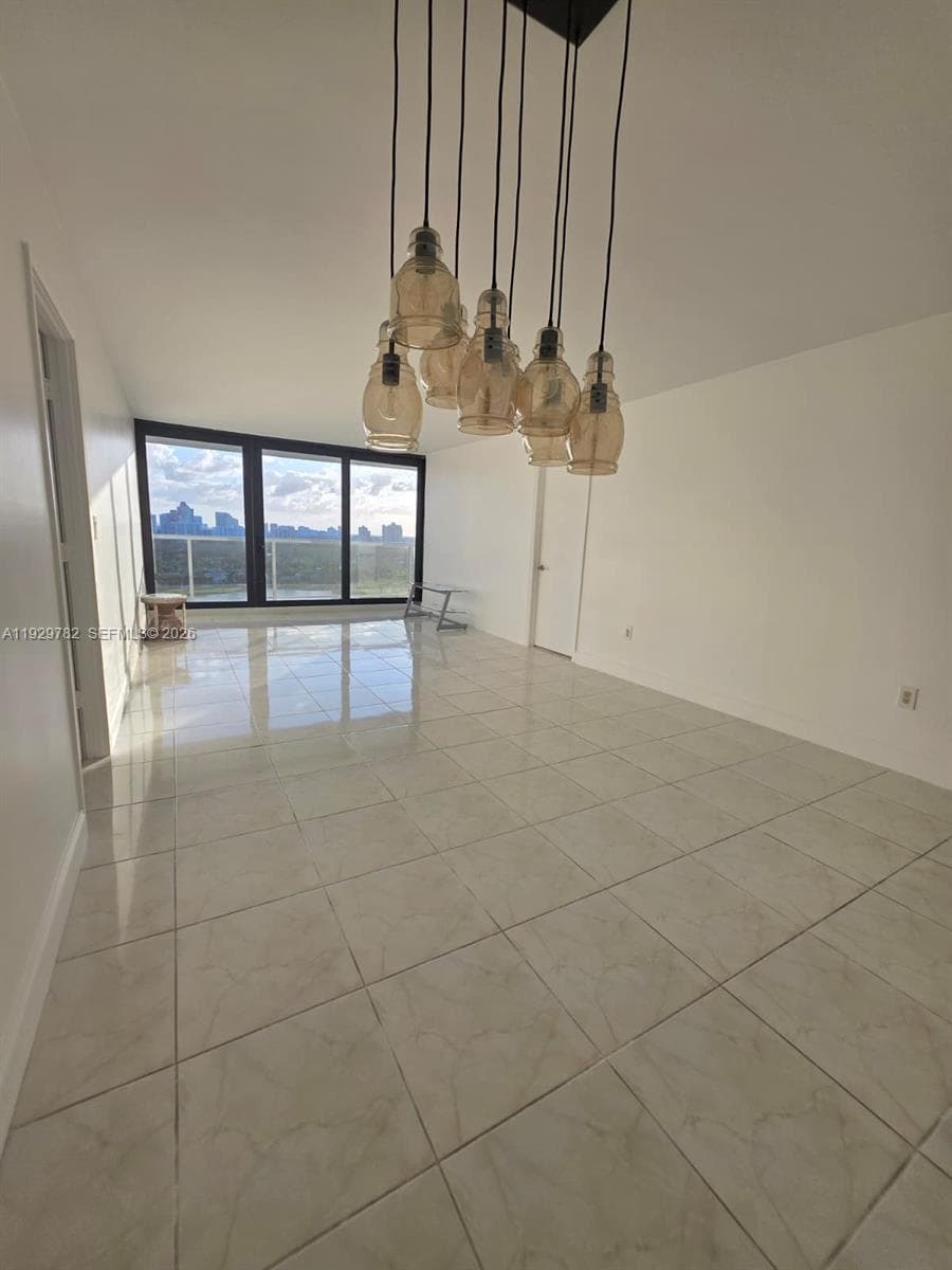 FLAMENCO CONDO TOWER I · #2204 in Aventura - Photo 10