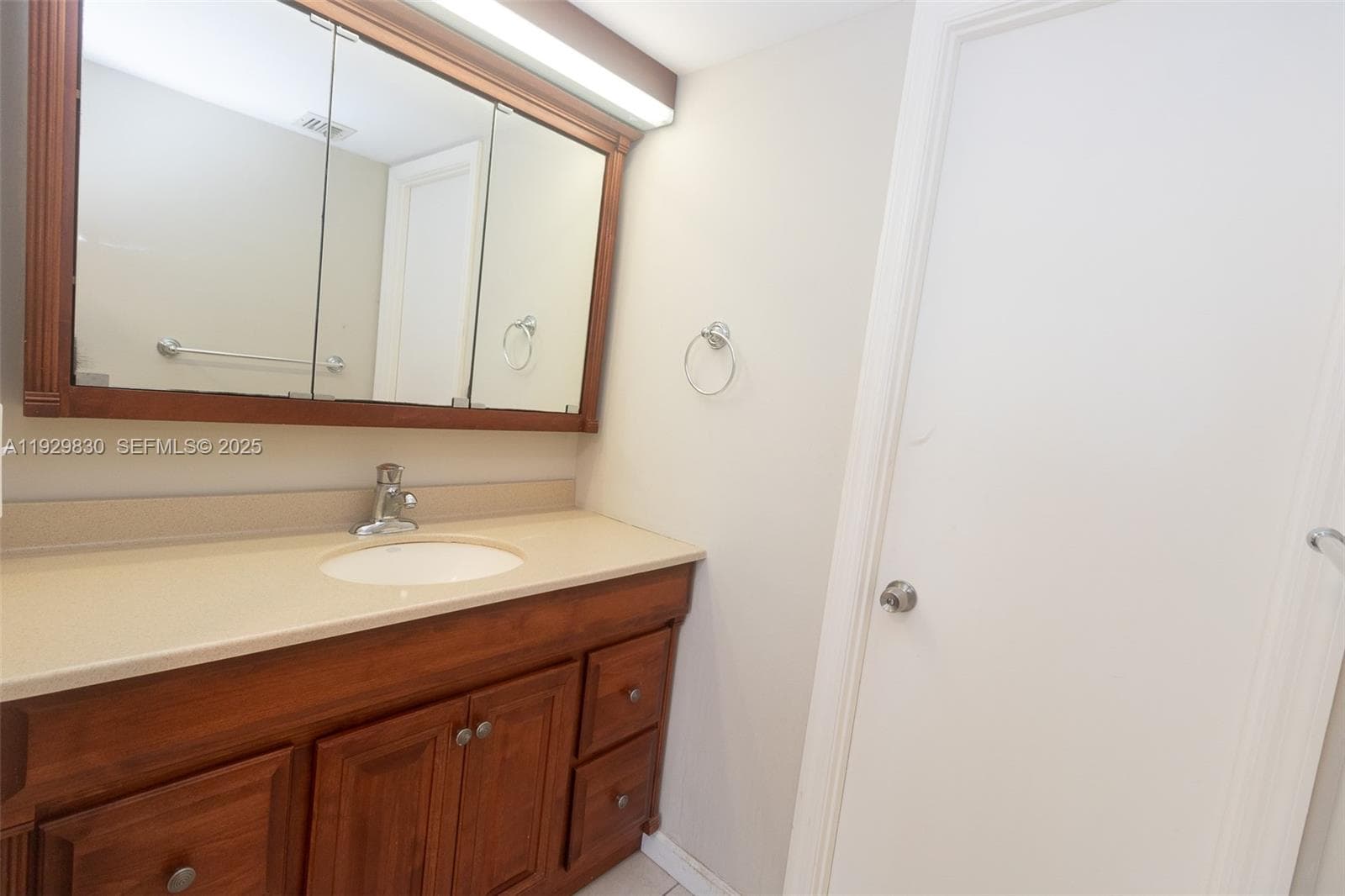 STRATFORD HOUSE CONDO · #706 in North Miami Beach - Photo 11