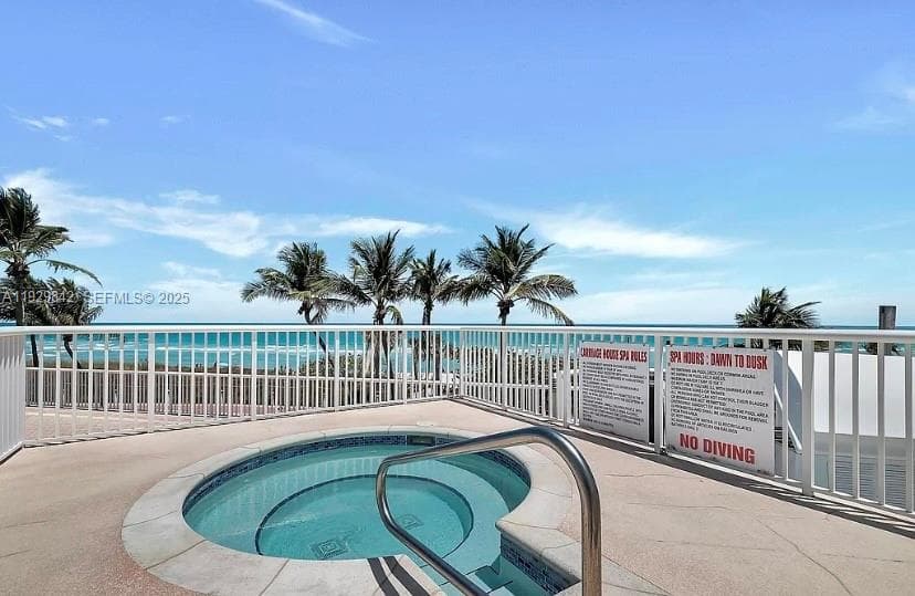 Carriage Club North · #411 in Miami Beach - Photo 39