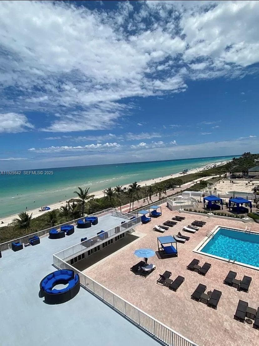 Carriage Club North · #411 in Miami Beach - Photo 21