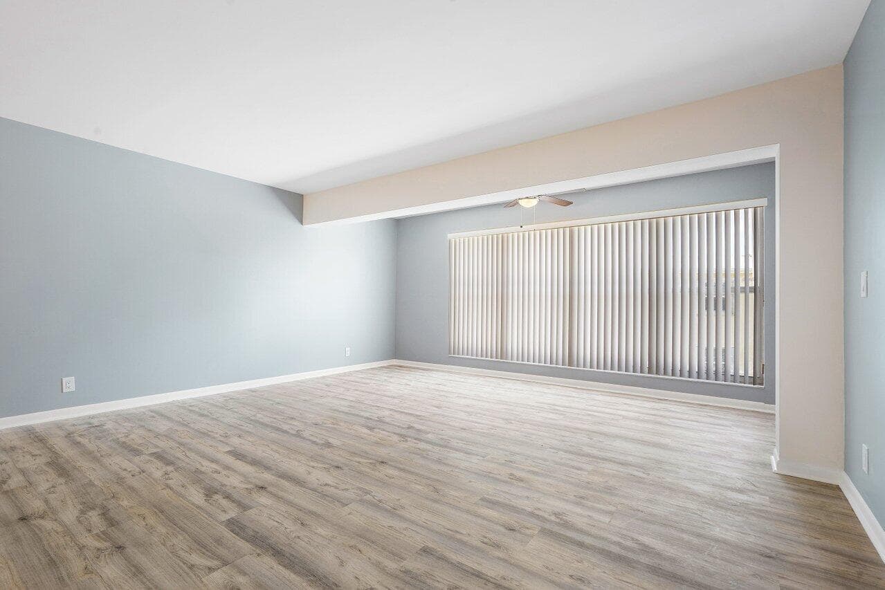 023-1740Northwest19thTerrace-204-DelrayB