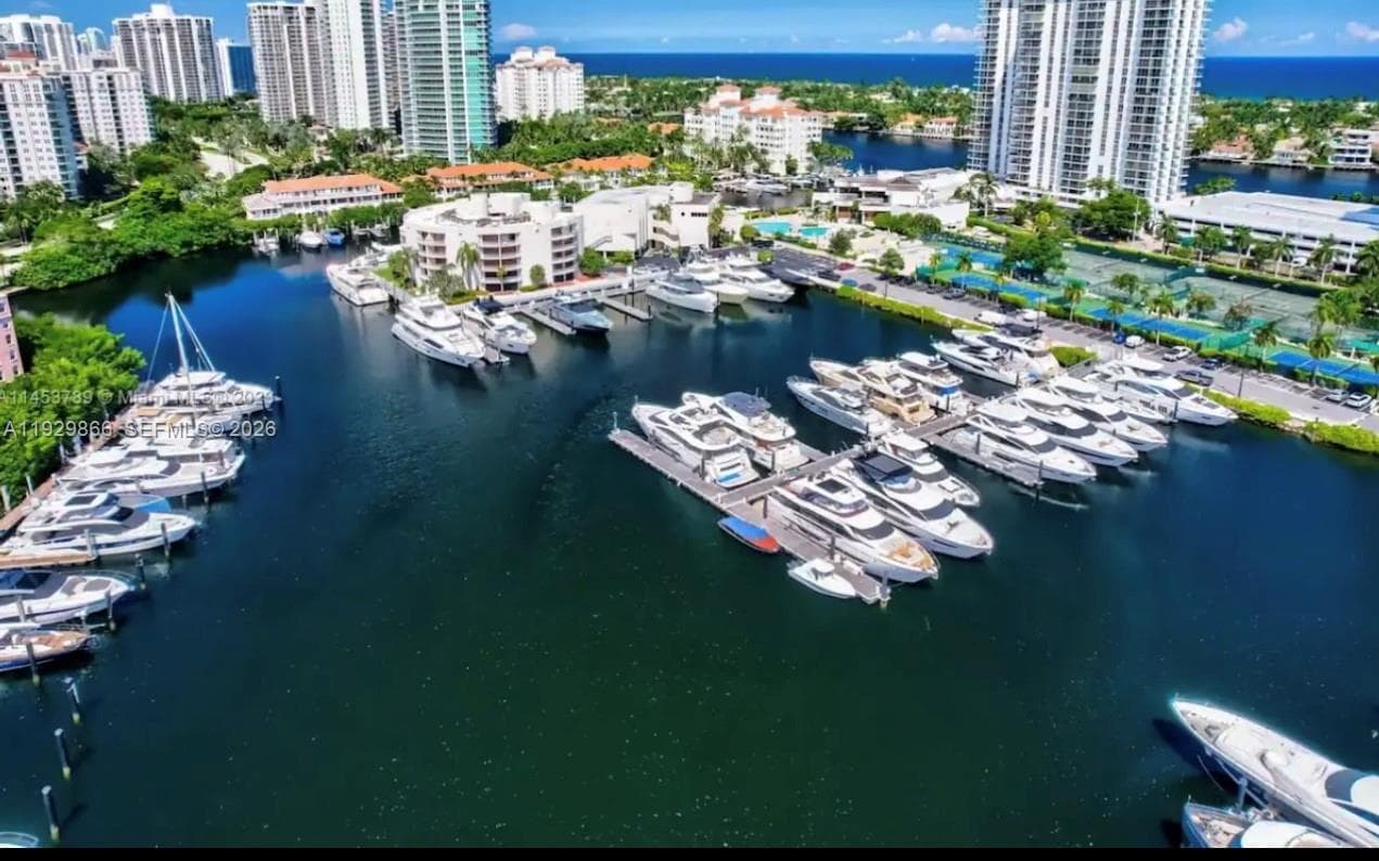 THE YACHT CLUB AT AVENTUR · #7202 in Aventura - Photo 17