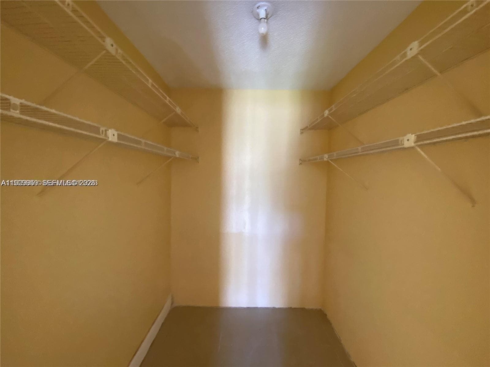 WOODSIDE APTS CONDO · #A108 in North Miami Beach - Photo 18