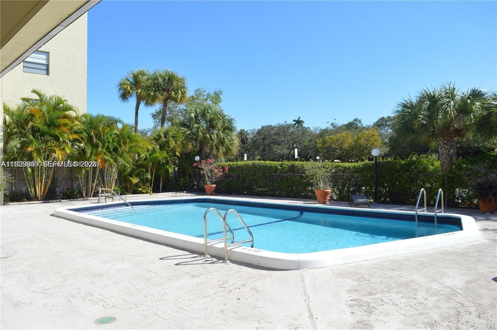 WOODSIDE APTS CONDO · #A108 in North Miami Beach - Photo 4