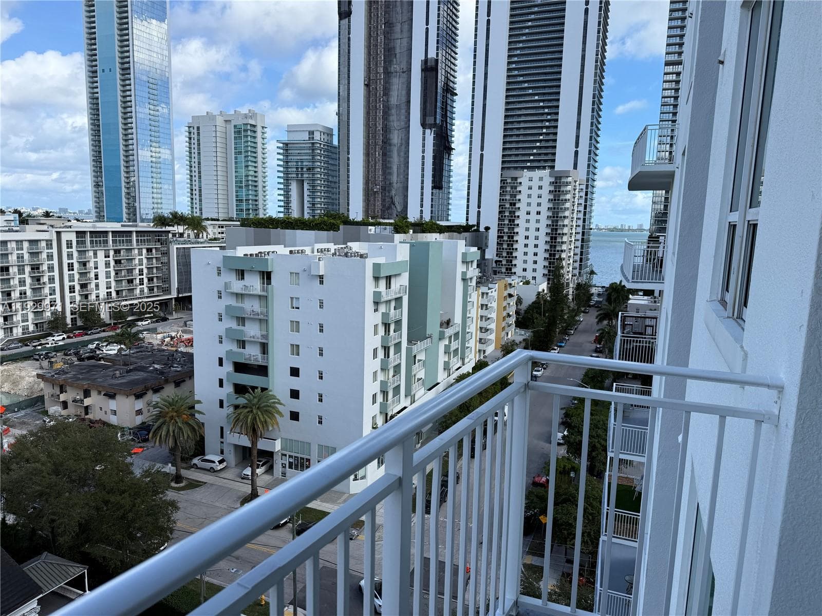 UPTOWN LOFTS CONDO · #1003 in Miami - Photo 4