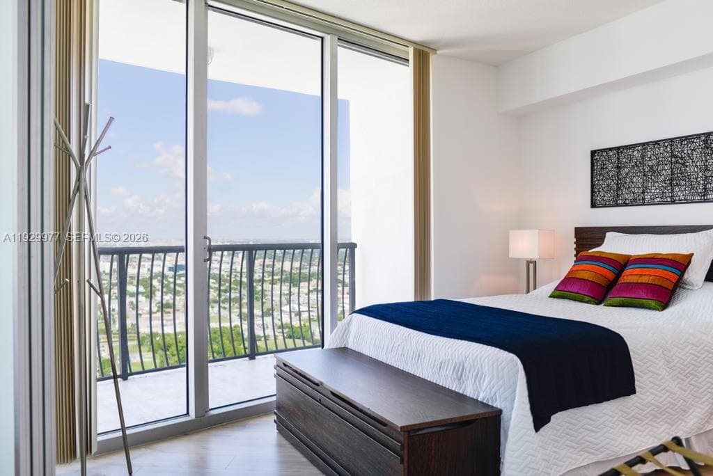 Opera Tower · #4814 in Miami - Photo 12