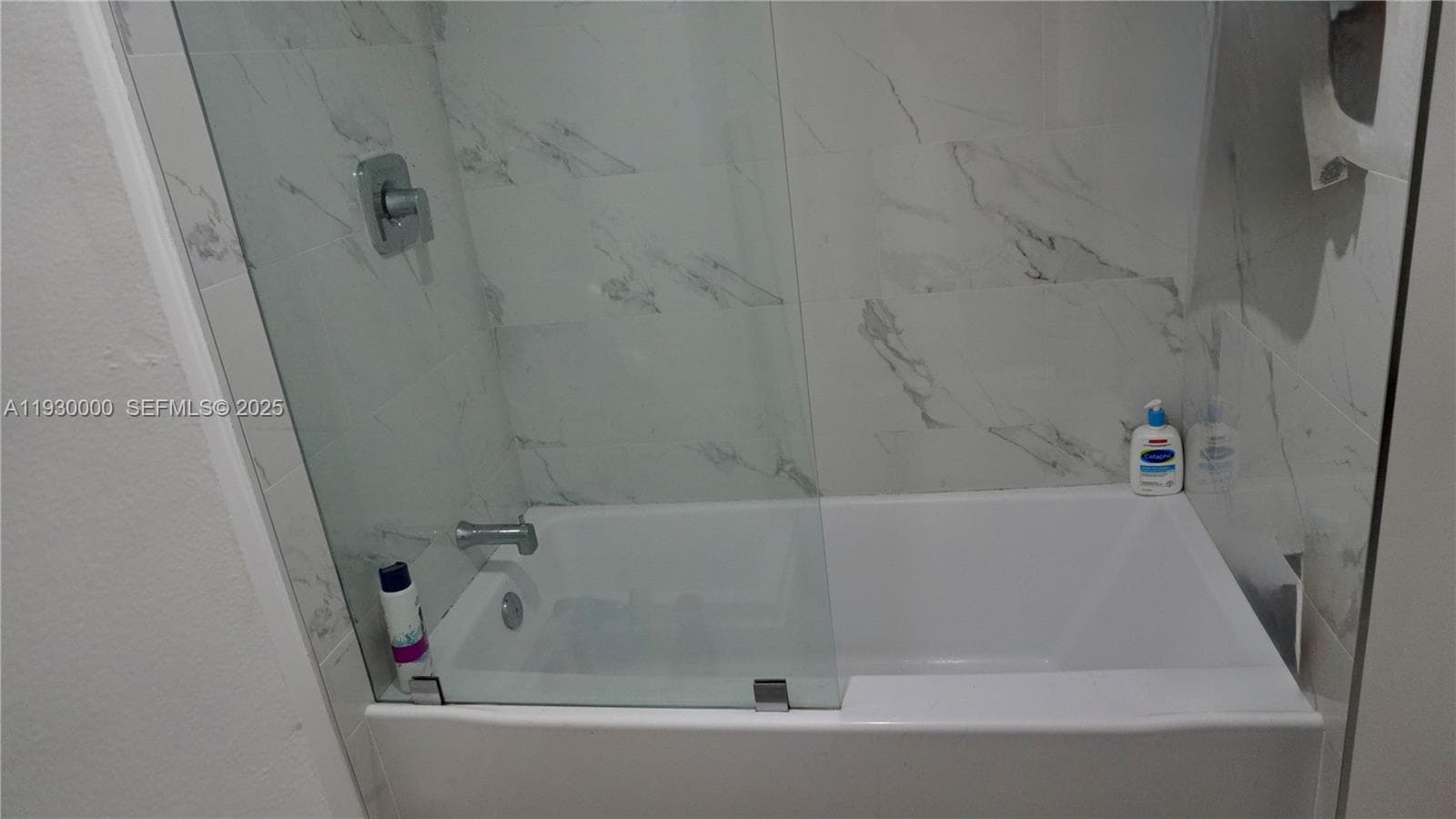 PLAZA TOWERS NORTH CONDO · #609 in Hallandale Beach - Photo 18