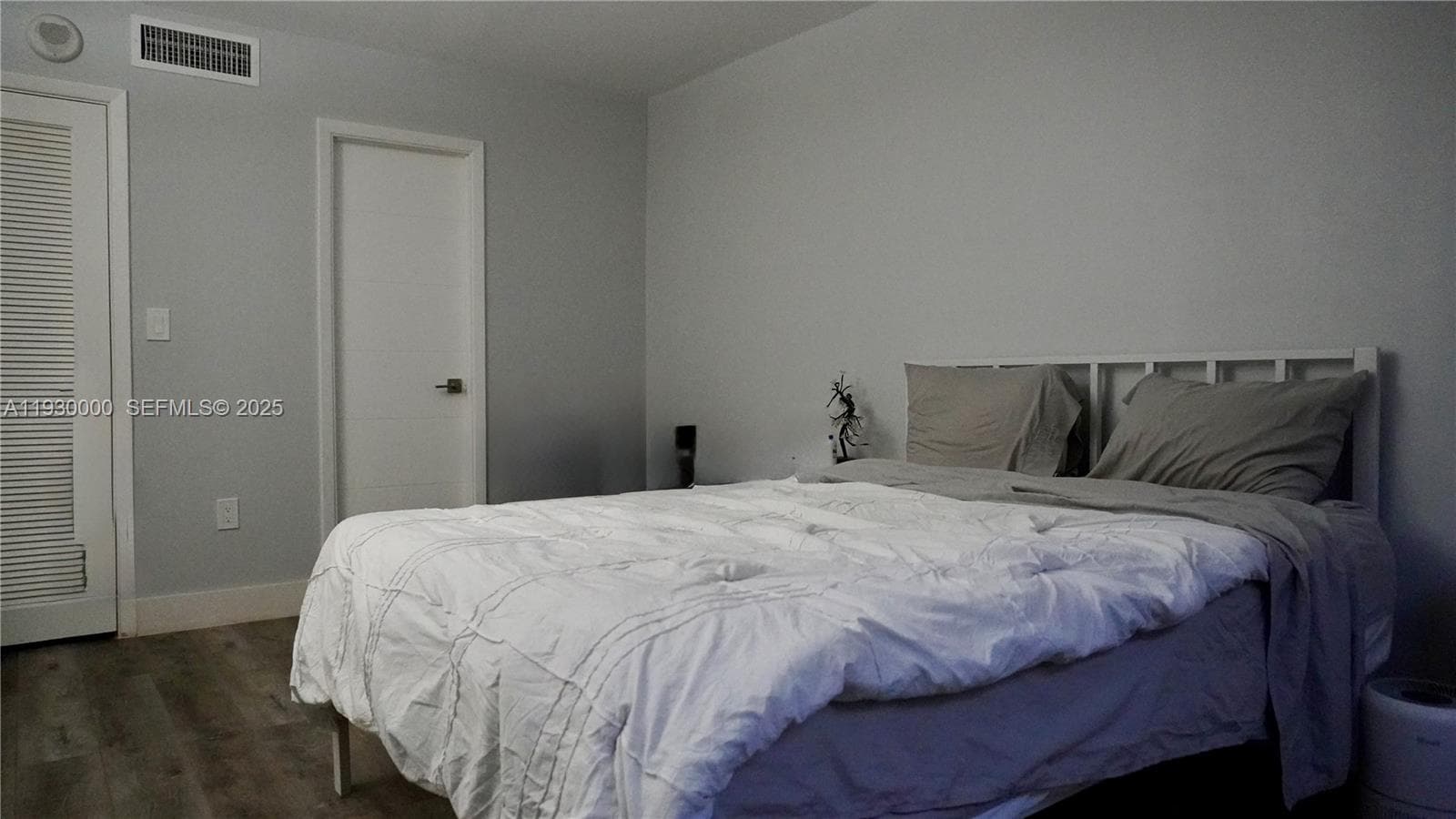 PLAZA TOWERS NORTH CONDO · #609 in Hallandale Beach - Photo 15