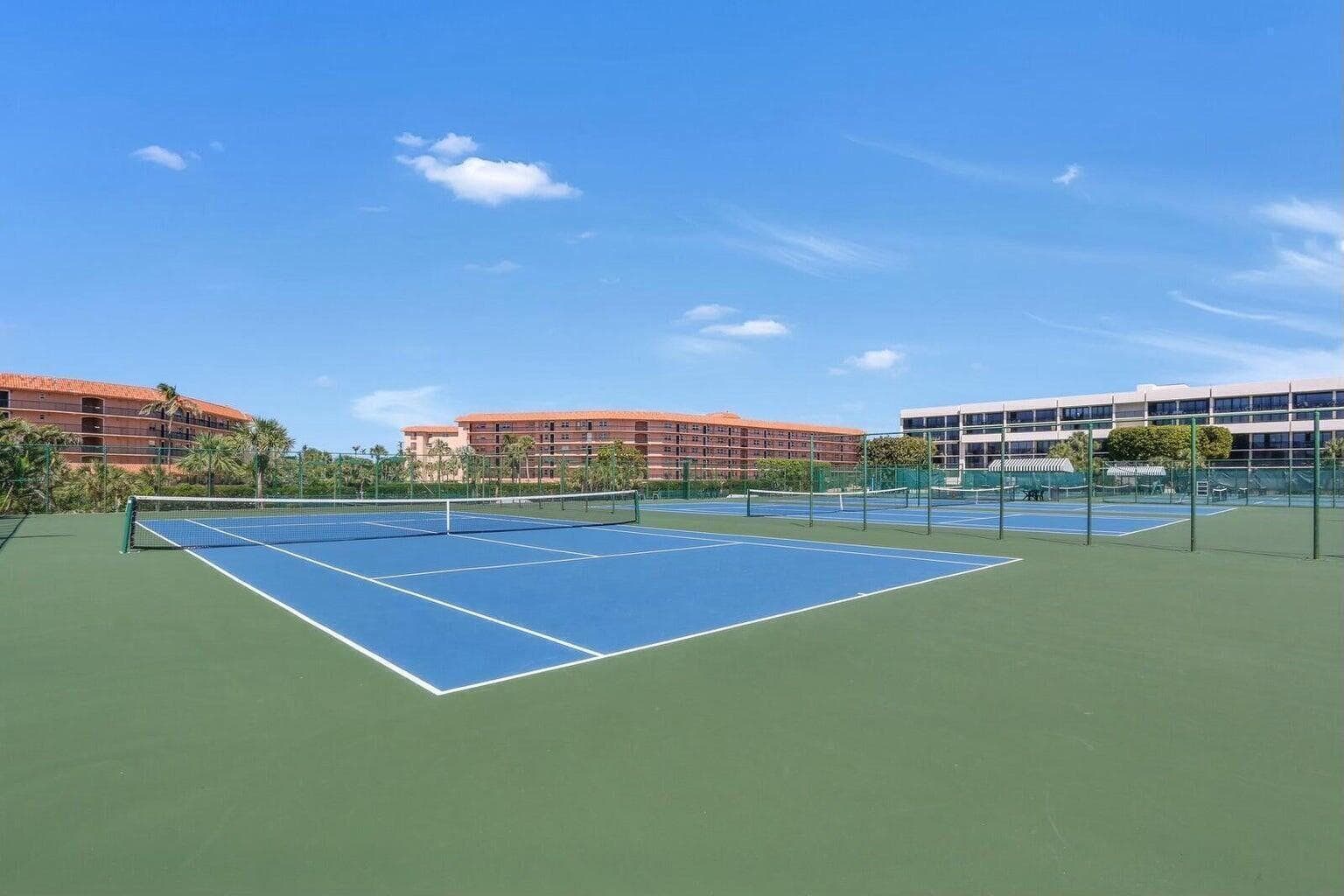 Tennis