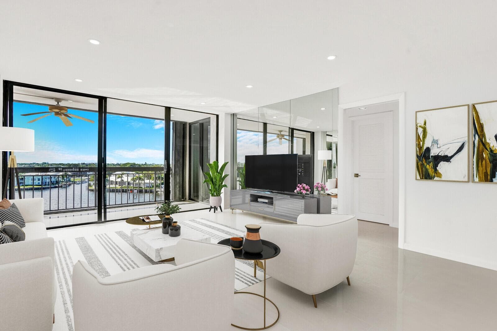 Living Room (virtually staged)