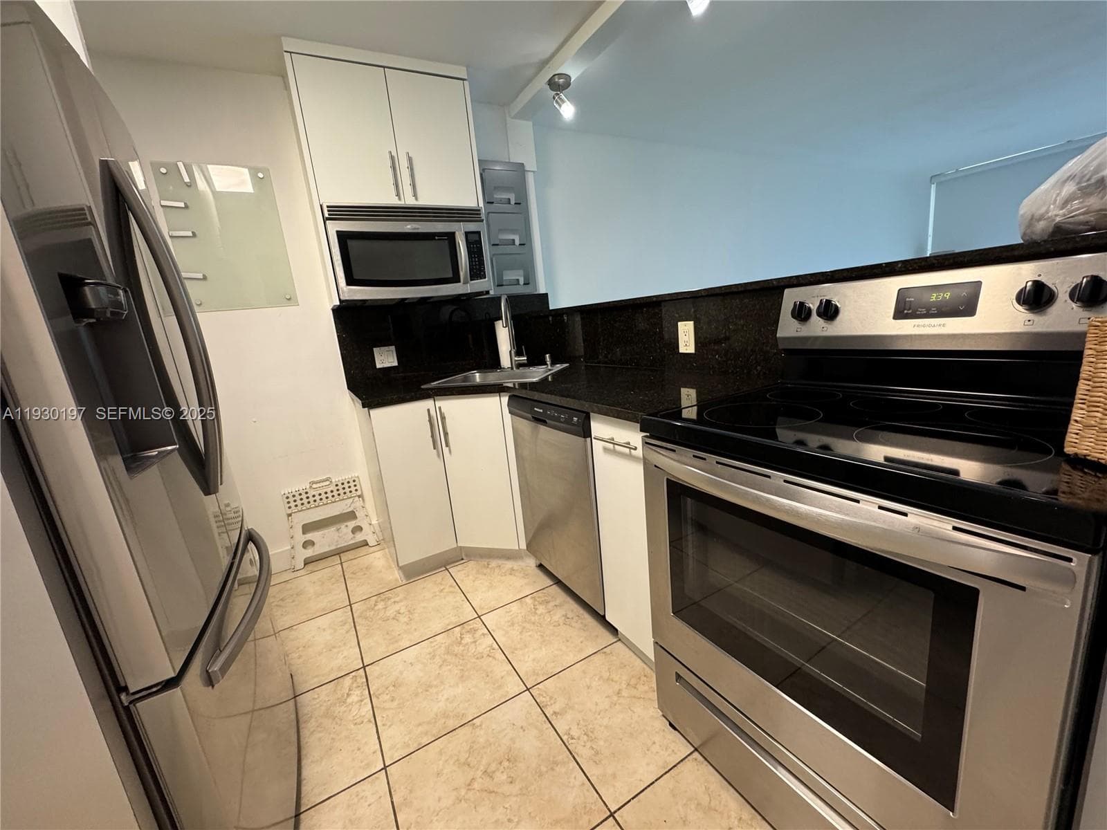 ARLEN HOUSE EAST CONDO · #309 in Sunny Isles Beach - Photo 10