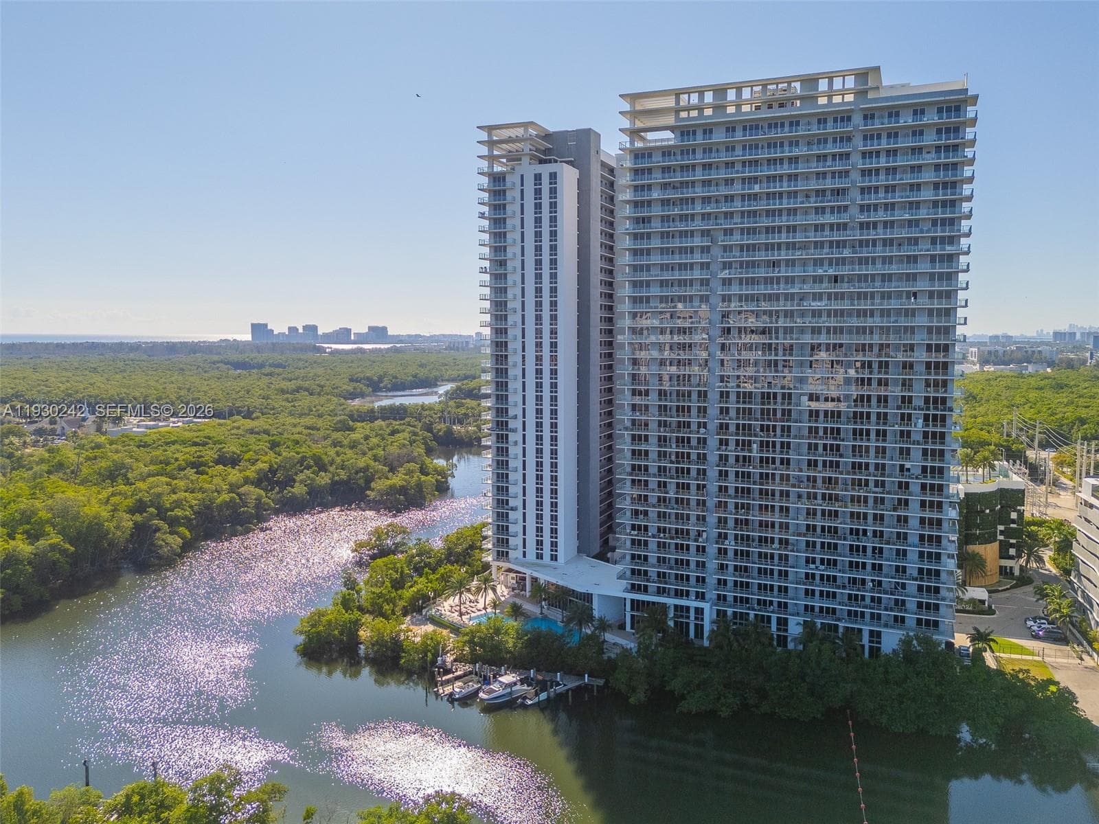 THE HARBOUR · #2907 in North Miami Beach - Photo 56