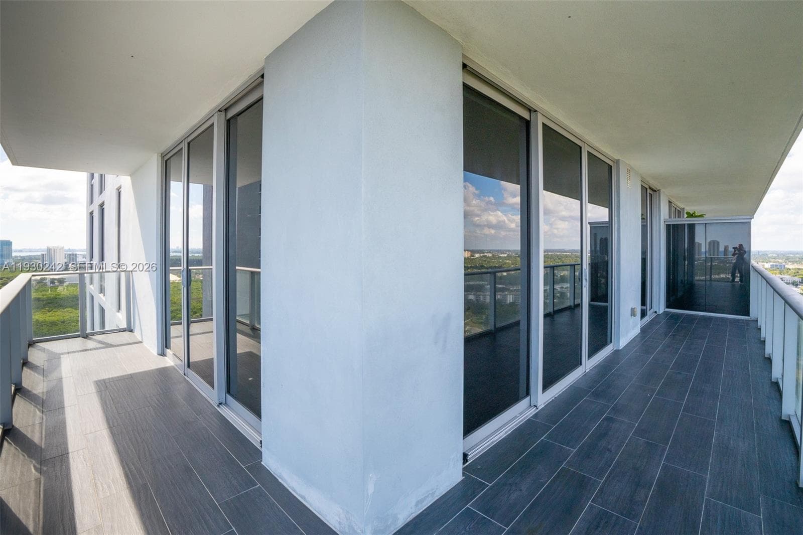 THE HARBOUR · #2907 in North Miami Beach - Photo 12