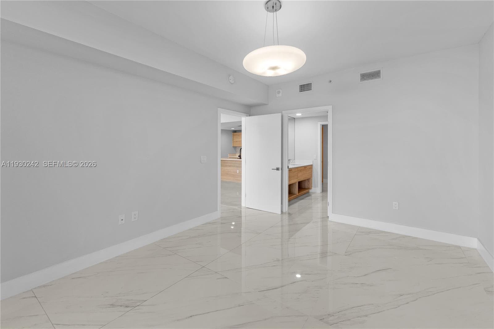 THE HARBOUR · #2907 in North Miami Beach - Photo 26