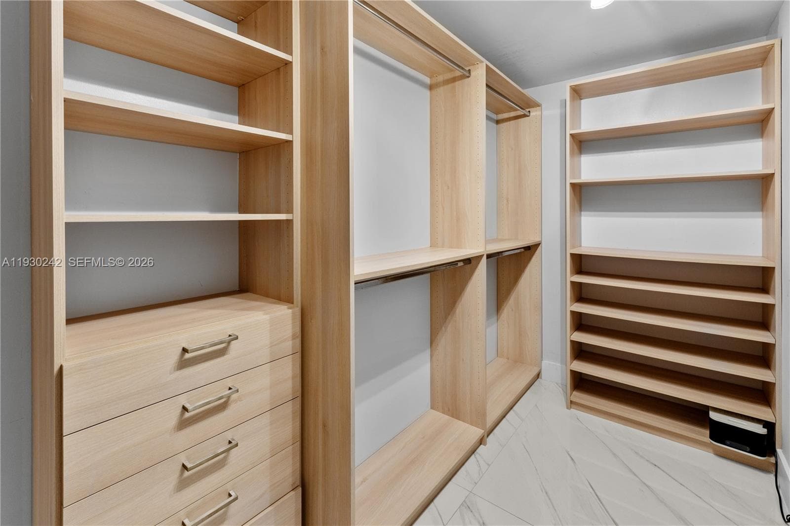 THE HARBOUR · #2907 in North Miami Beach - Photo 30
