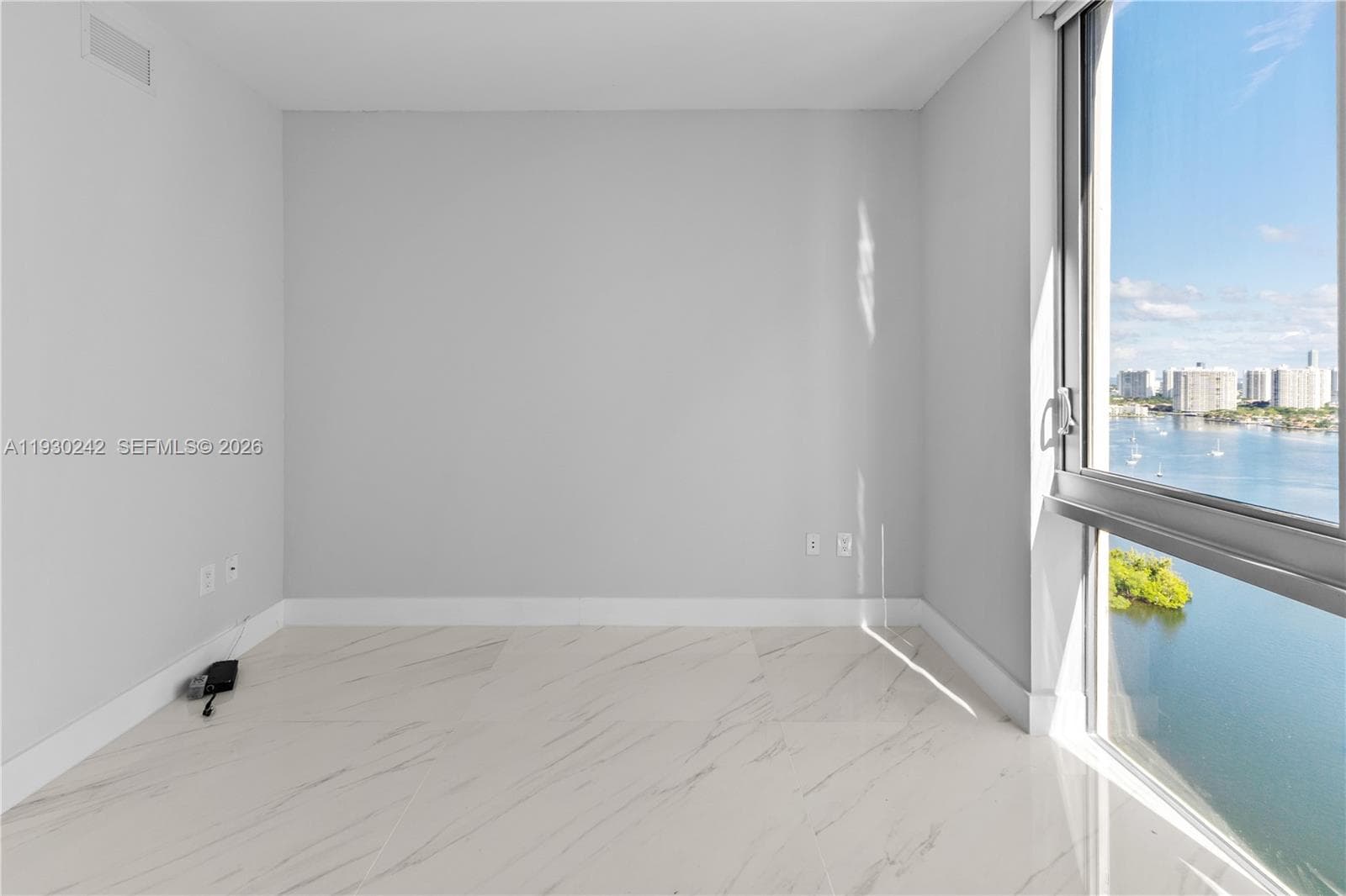 THE HARBOUR · #2907 in North Miami Beach - Photo 38