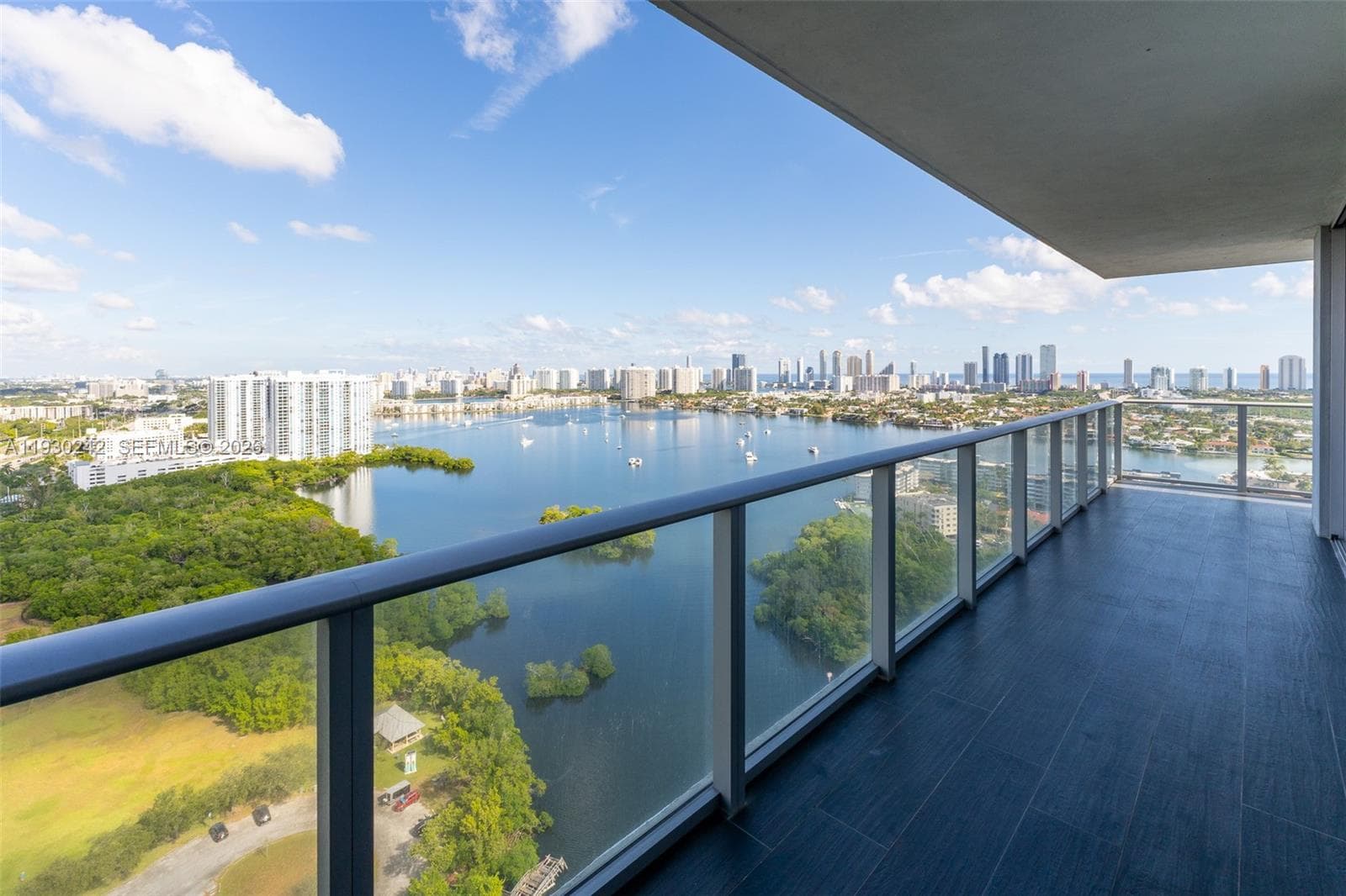 THE HARBOUR · #2907 in North Miami Beach - Photo 10