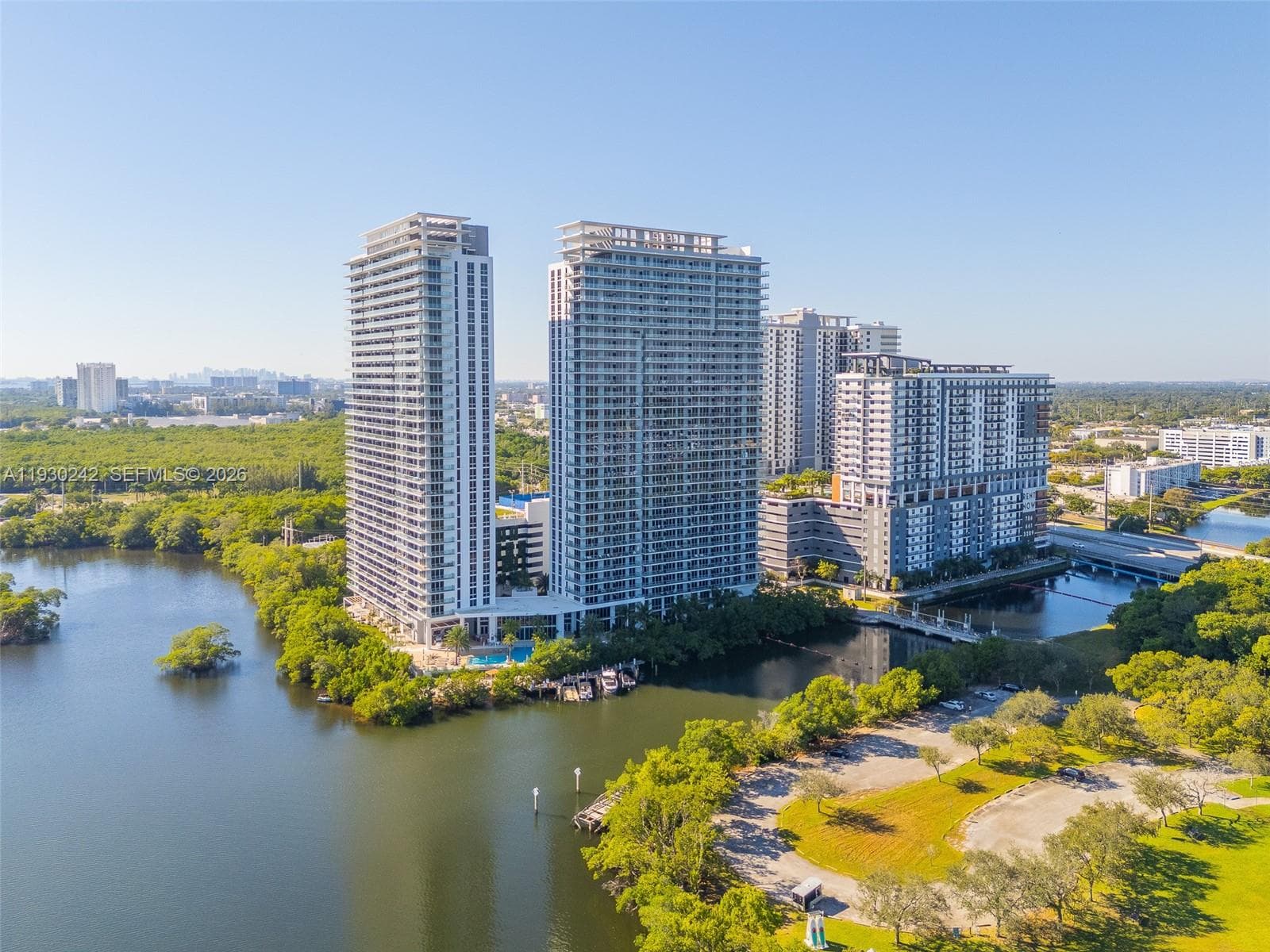 THE HARBOUR · #2907 in North Miami Beach - Photo 59