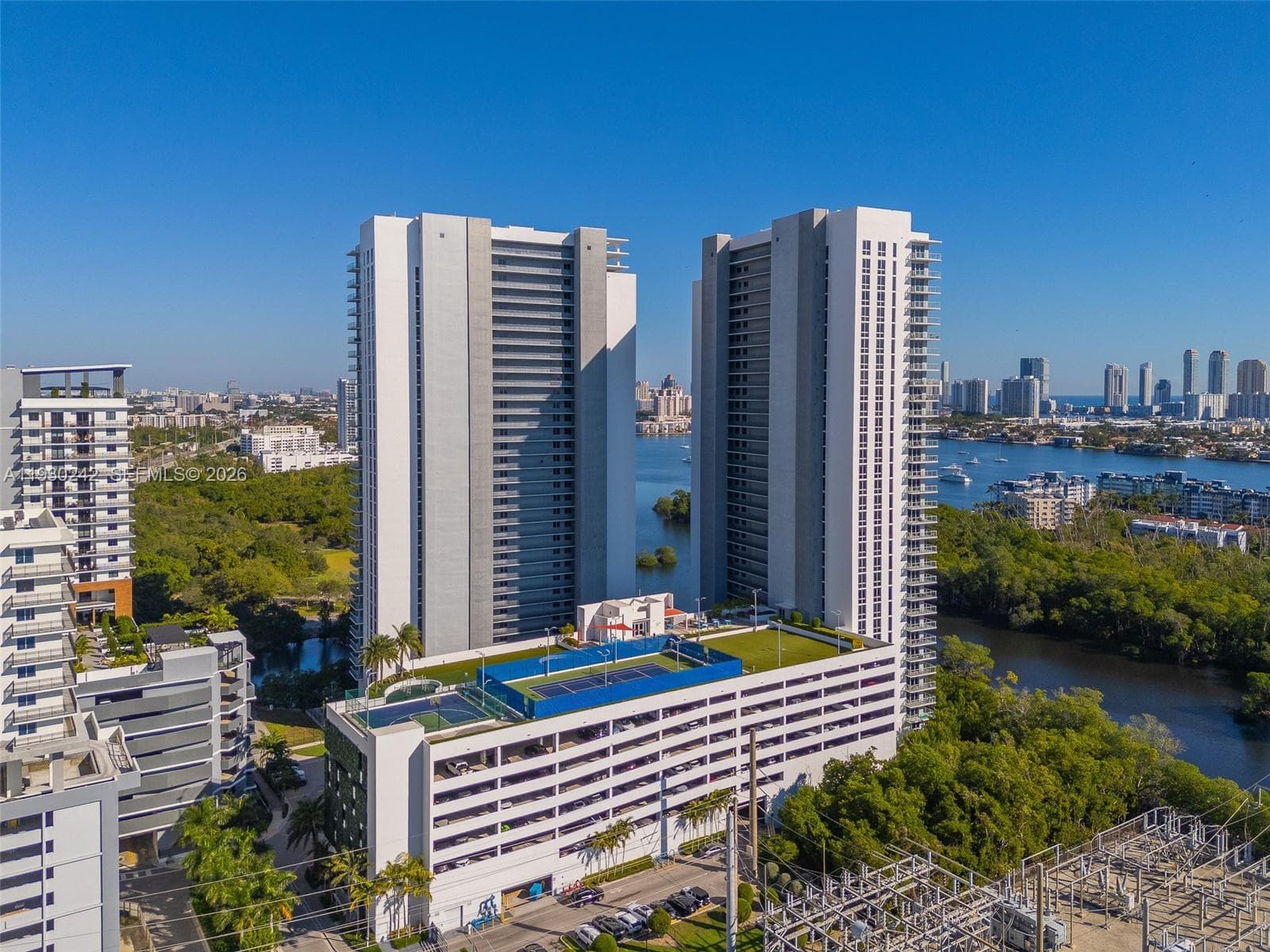 THE HARBOUR · #2907 in North Miami Beach - Photo 58