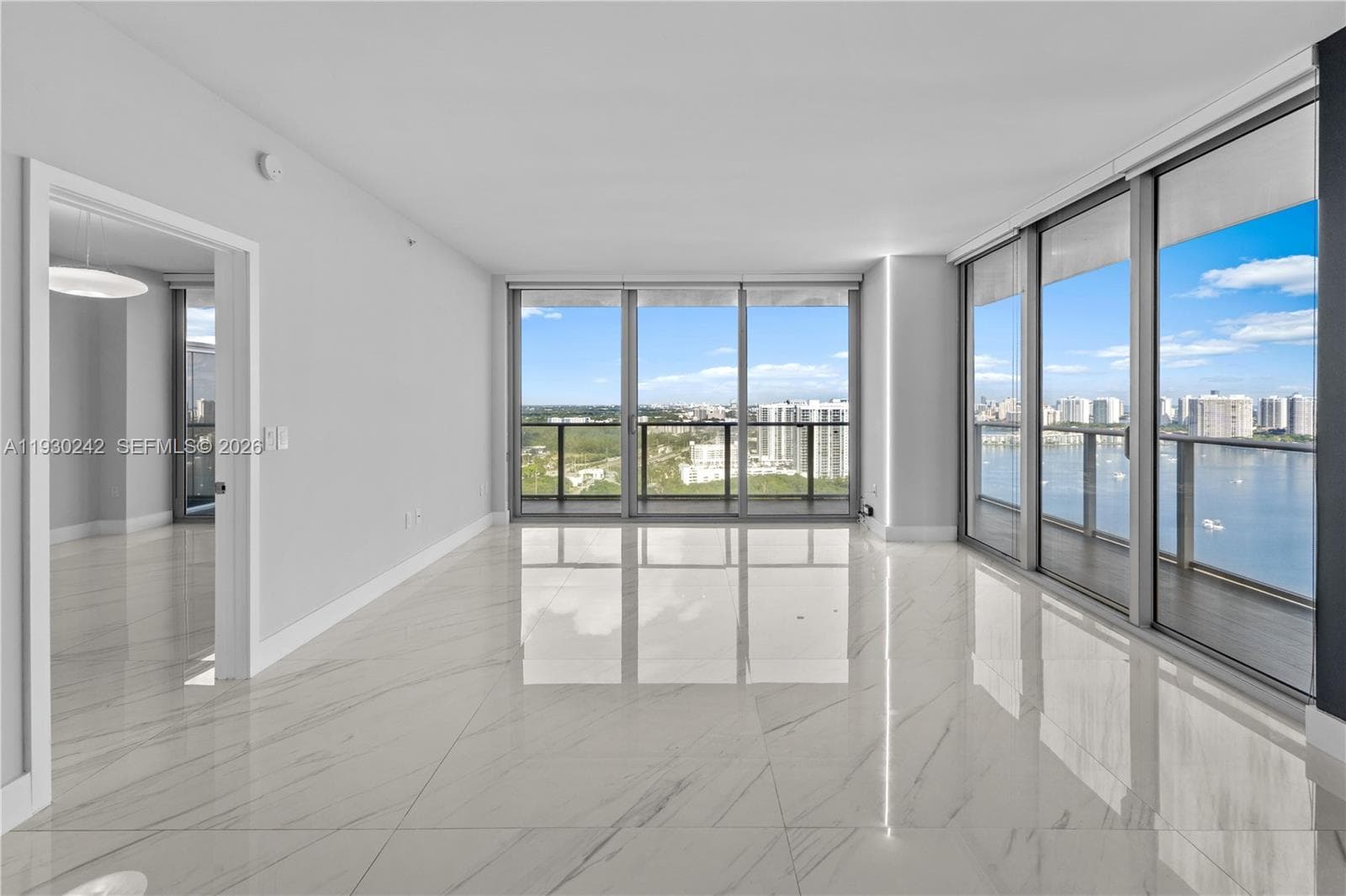 THE HARBOUR · #2907 in North Miami Beach - Photo 4